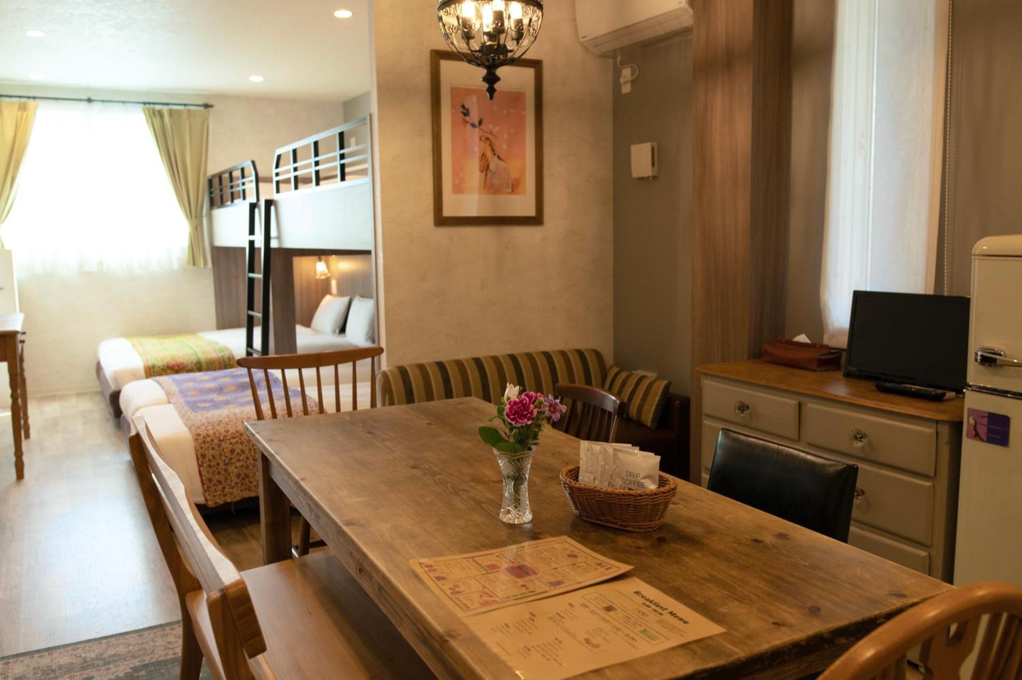 7 Rooms Hotel & Cafe 도쿄 외부 사진